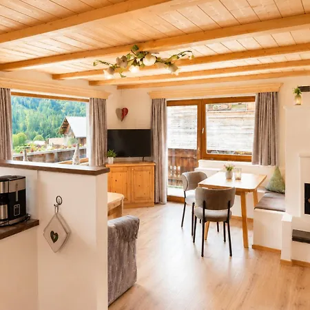 Haus Alpenecho Guest house 4*