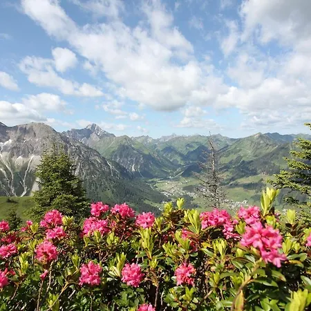 Haus Alpenecho Mittelberg